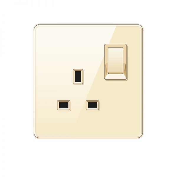 Tempered Glass 13A UK Wall Switched Outlet - Image 4